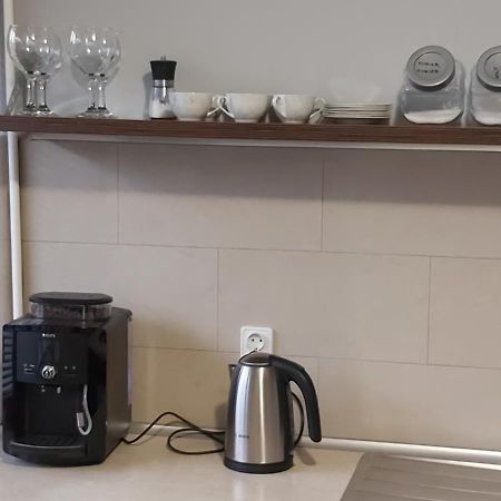 Apartament Z Ogrodem ティヒ エクステリア 写真