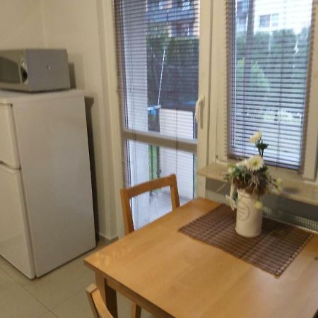 Apartament Z Ogrodem ティヒ エクステリア 写真