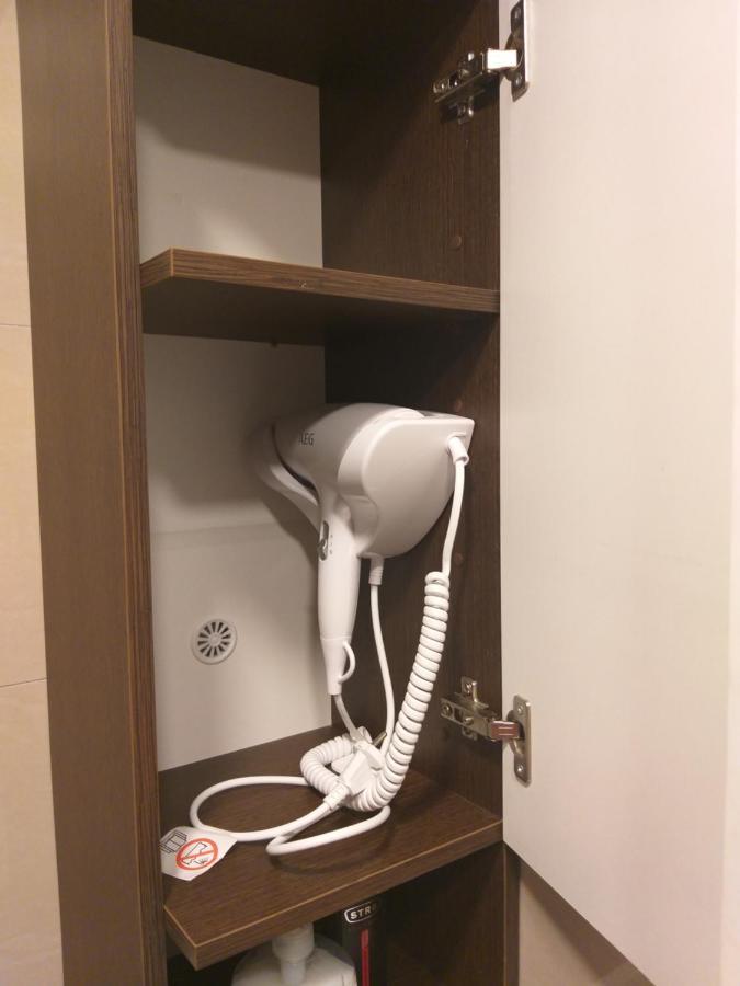 Apartament Z Ogrodem ティヒ エクステリア 写真